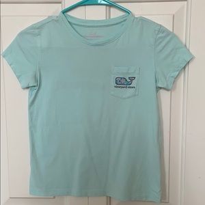 Vineyard Vine textured “Beach” Whale Tee Shirt